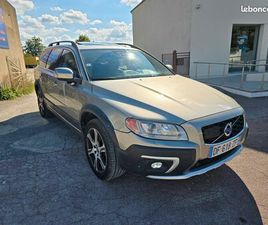 VOLVO XC70 D4 VOLVO XC70 (2) D4 2.0 180 MOMENTUM - JA