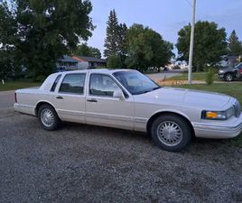 LINCOLN TOWN CAR 1995 LINCOLN TOWN CAR
