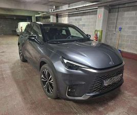 LEXUS LBX LBX 1.5I FWD COOL