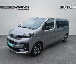 PREMIUM BLUEHDI 180 STANDARD EAT8