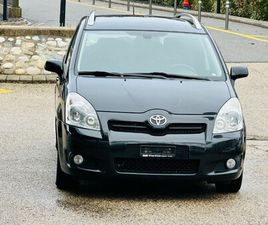 COROLLA VERSO 2.2 D-4D LINEA LUNA