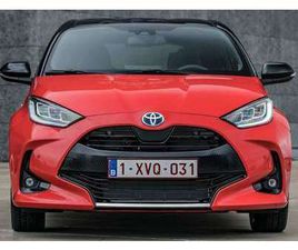 TOYOTA YARIS 100H 1.5 ACTIVE TECH