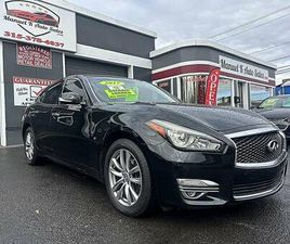 2017 INFINITI Q70 3.7 AWD
