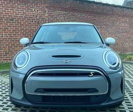 ESSENTIAL TRIM - FACELIFT MODEL 2022 - BATT. 96% !