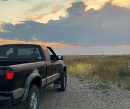 CHEVROLET S10 2000 CHEVY S10 ZR2 (WANTING TRADES)