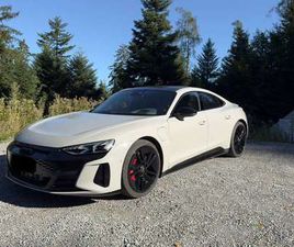 AUDI E-TRON GT EXCLUSIVE LACK (1/1)