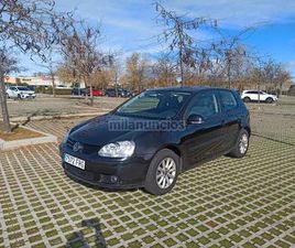 VOLKSWAGEN GOLF VOLKSWAGEN - GOLF 1.6 FSI HIGHLINE