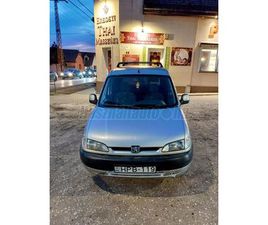 PEUGEOT PARTNER COMBI PEUGEOT PARTNER 1.9 D COMBISPACE MISTRAL FRISS VIZSGA ÚJ TÉLIGUMI FELÚJÍTOTT HÁTSÓ HÍD VONÓHOROG