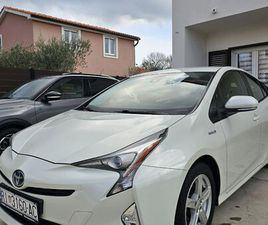 TOYOTA PRIUS HYBRID - PRILIKA, 2016 GOD.