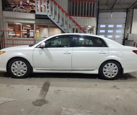 2011 TOYOTA AVALON XLS*TOIT*CUIR*CAMÉRA DE RECUL*BLUETOOTH*BAS K