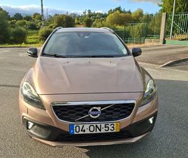 VOLVO V40 CROSS COUNTRY 2.0 D4 MOMENTUM