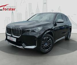 1 30 XDRIVE XLINE AHK 360° KAMERA ACC...