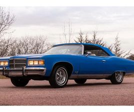 1975 PONTIAC GRAND VILLE