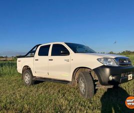 TOYOTA HILUX TOYOTA HILUX 2.5 TD AÑO 2010