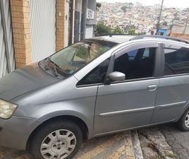 FIAT IDEA HLX 1.8 MPI FLEX 8V 5P