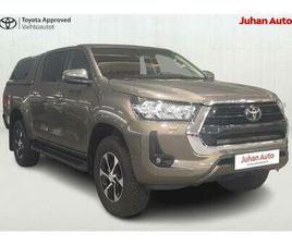 TOYOTA HILUX DOUBLE CAB 4WD 2,4D ACTIVE 2-PAIKKAINEN AUTOMAATTI