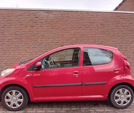PEUGEOT 107 PEUGEOT 107 - 1.0-12V XS *5DEURS*AIRCO*ELEK PAKKET*NEUWE BEURT*NIEUWE APK*