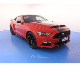 FORD MUSTANG FASTBACK FASTBACK 3.7 AUT. V6 CERVINI USA