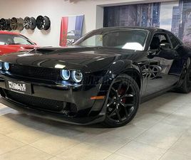DODGE CHALLENGER 5.7 V8 R T (AUTOMATA) BLACKTOP / SRT OPTIKA / DIFFÚZOR / WIDEBODY / FEKETE BŐR / RADAR / MCB / GARANCI
