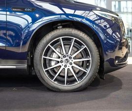 MERCEDES EQC 400 MERCEDES-BENZ EQC 400 4M /AMG LINE/ NAPFÉNYTETŐ/ BURMESTER / VONÓHOROG