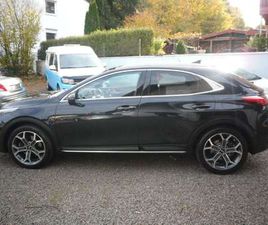 KIA XCEED PLATINUM EDITION LEDER 204 PS 54000KM SHZ