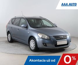 KIA CEED SW KIA CEED SPORTY WAGON 2.0 CVVT, AUTOMAT, KOŽA, STREŠNÉ OKNO