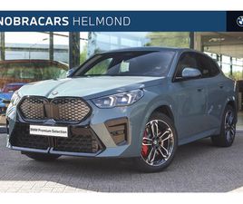 BMW IX2 - EDRIVE20 M SPORT / SPORTSTOELEN / ACHTERUITRIJCAMERA / M ADAPTIEF ONDERSTEL / ADAPTIEVE LE