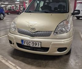 TOYOTA YARIS VERSO