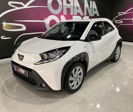 TOYOTA AYGO X TOYOTA AYGO X CROSS 1.0 VVTI LIKE