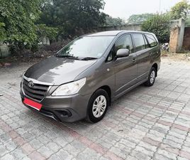 TOYOTA INNOVA