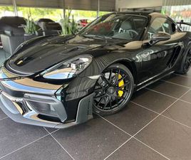 PORSCHE 718 CAYMAN GT4 RS
