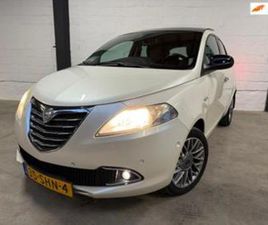 LANCIA YPSILON 0.9 TWINAIR PLATINUM |PANORAMADAK| |CLIMATE C — LANCIA — MARKTPLAATS