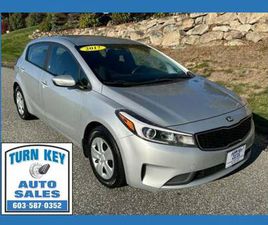 KIA FORTE 5 2017 KIA FORTE 5 LX **ONE OWNER**