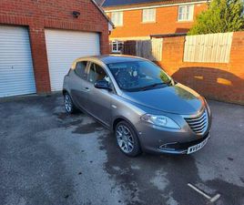 CHRYSLER YPSILON 1.2 PLATINUM EURO 6 5DR