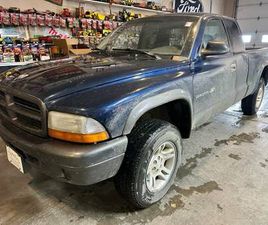 2002 DODGE DAKOTA 4WD SXT
