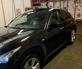 INFINITI FX30D S COULEUR PRUNE