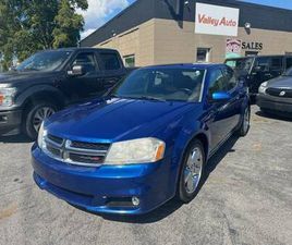 DODGE AVENGER 2012 DODGE AVENGER SXT WITH A ROOF!