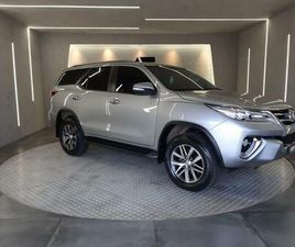 TOYOTA FORTUNER TOYOTA SW4 2.7 SR 7L AUTO