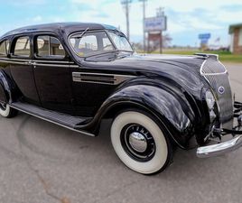 1936 CHRYSLER IMPERIAL AIRFLOW SEDAN