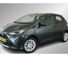 1.0 VVT-I X-PLAY LIMITED, CARPLAY