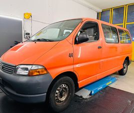 TOYOTA HIACE HIACE 2.7 KOMBI LWB