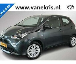TOYOTA AYGO 1.0 VVT-I X-PLAY LIMITED, CARPLAY