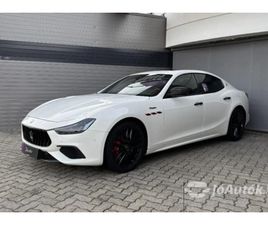 TROFEO 3.8 V8 CARBON BOWERS & WILKINS