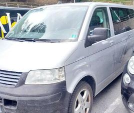 VOLKSWAGEN VEICOLI COMMERCIALI MULTIVAN 2.5 TDI/174CV COMFORTLINE DEL 2006 USATA A GENOVA