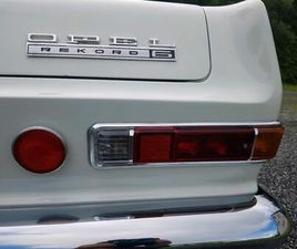 OPEL REKORD COUPE OPEL REKORDA CPE.6 ZYLINDER/COMMODORE