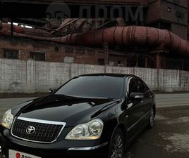 TOYOTA CROWN MAJESTA