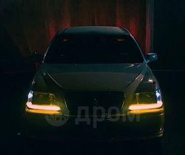 TOYOTA CROWN MAJESTA