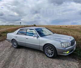 TOYOTA CROWN MAJESTA