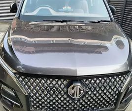 MG HECTOR PLUS