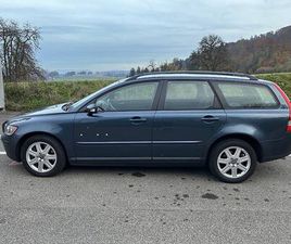 VOLVO V50 T5 AWD MOMENTUM CANTON ZURICH - TUTTI.CH